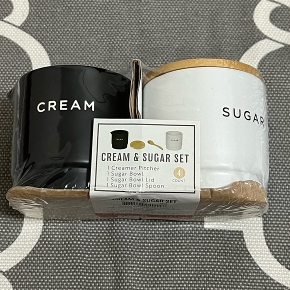 Cream and Sugar Set - Picture 4 of 5
